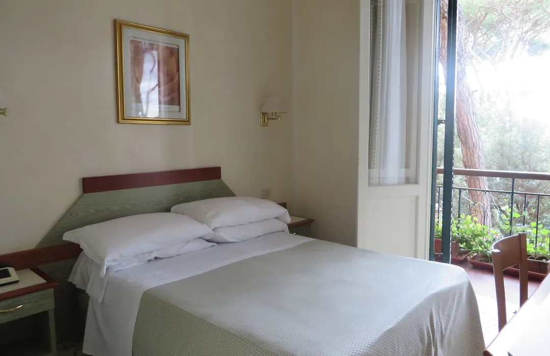 Hotel Villa Tiziana-1