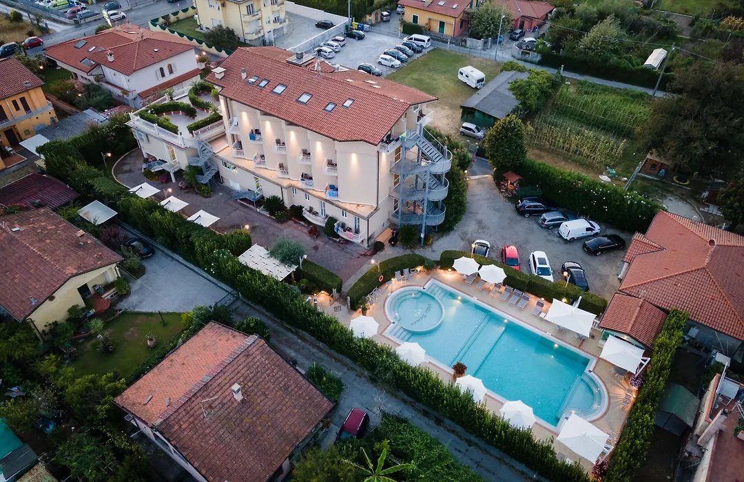 Hotel Villa Tiziana-1