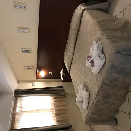 Hotel Villa Tiziana-2