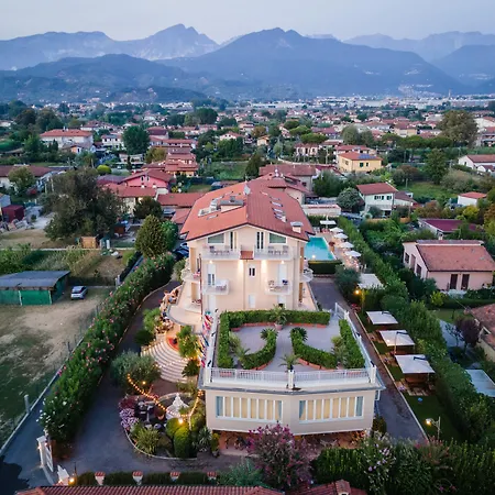 Hotel Villa Tiziana-2