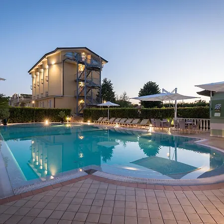 Hotel Villa Tiziana-3